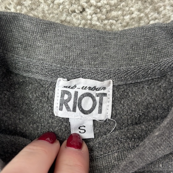 Suburban Riot graphic sweatshirt - Picture 3 of 3